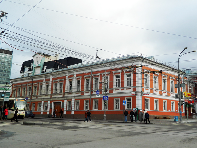 Академия живописи)